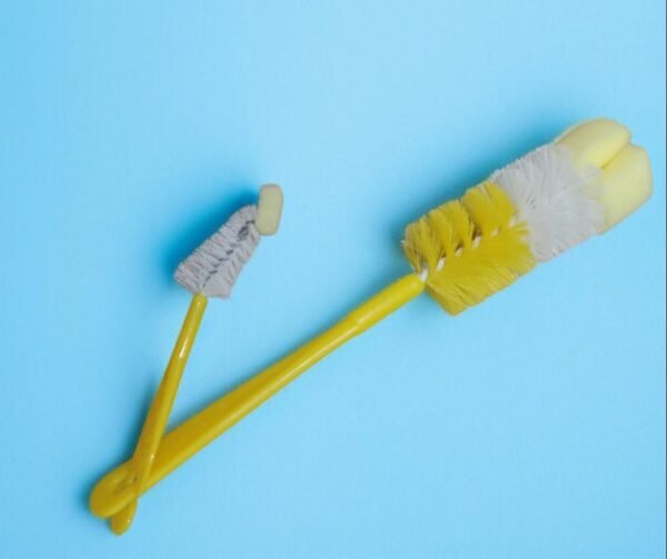 Shield Baby Feeder Cleaning Brush Set - Image 3