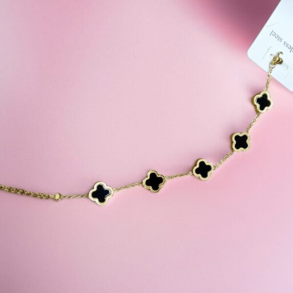 Clover Bracelet with 5 Stones - Vintage Trading Korean Style