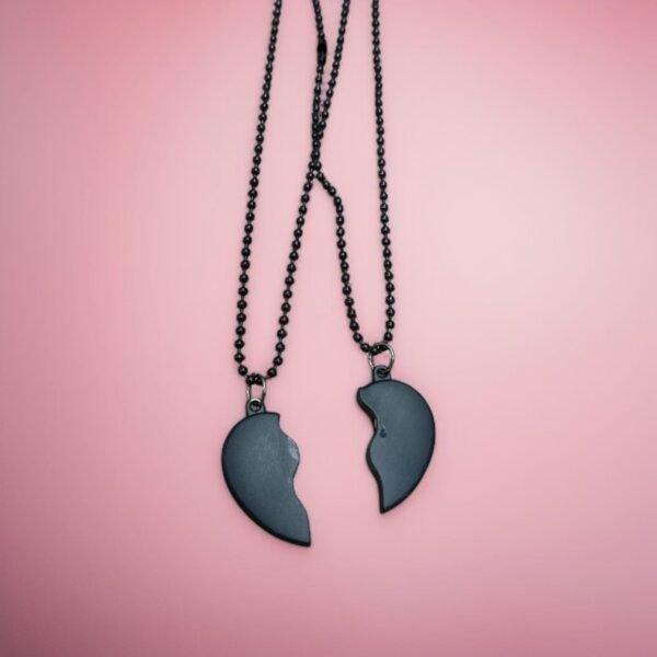 Magnetic Metal Heart Broken Necklace for Women & Men - Image 4