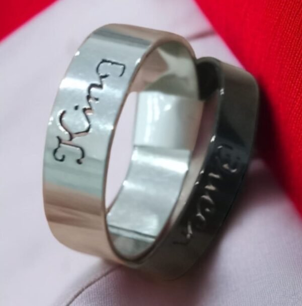 Couple Ring with Style - Challa | King & Queen Rings in Silver and Black