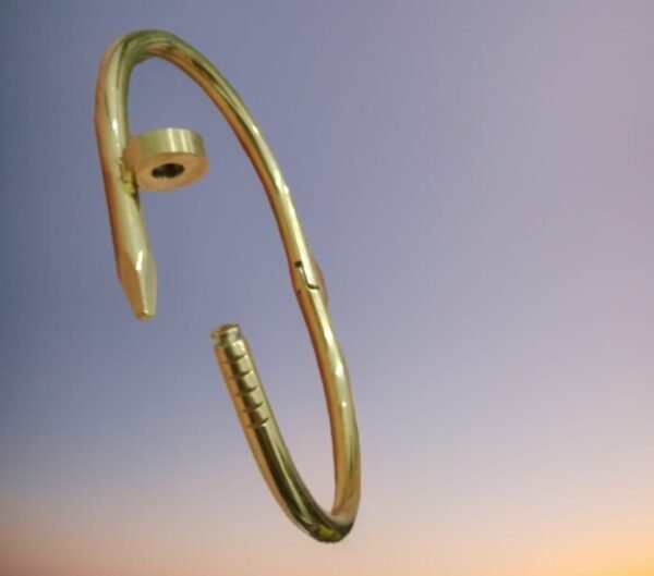 Juste Un Clue Cufflinks for Men and Women Fashion - Image 4