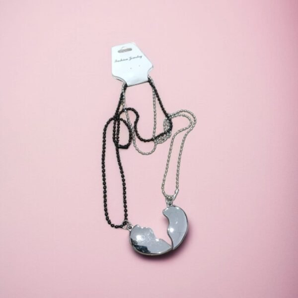 Magnetic Metal Heart Broken Necklace for Women & Men - Image 5